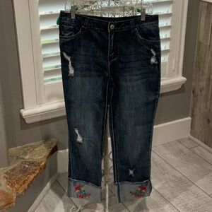 BACCINI CUFFED EMBROIDERED JEANS.